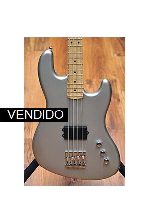 Fender Flea Signature Active Jazz Bass Inca Silver Fender Flea Signature Active Jazz Bass Inca Silver